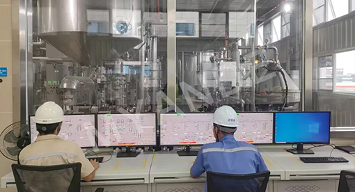 邁安德承建的中糧成都600噸精煉項(xiàng)目一次投產(chǎn)成功