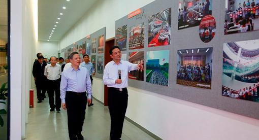 市人大常委會主任孔令俊一行蒞臨邁安德視察指導