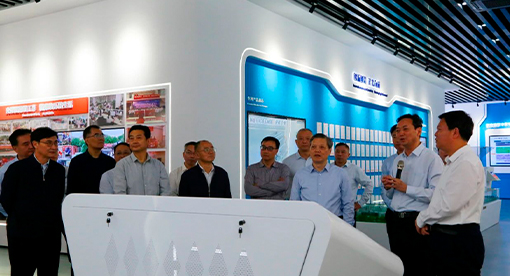 市人大常委會主任孔令俊一行蒞臨邁安德視察指導