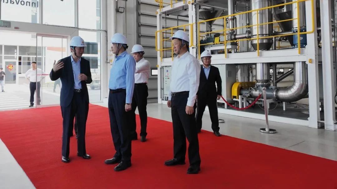 江蘇省委常委、常務副省長馬欣一行蒞臨邁安德調研指導